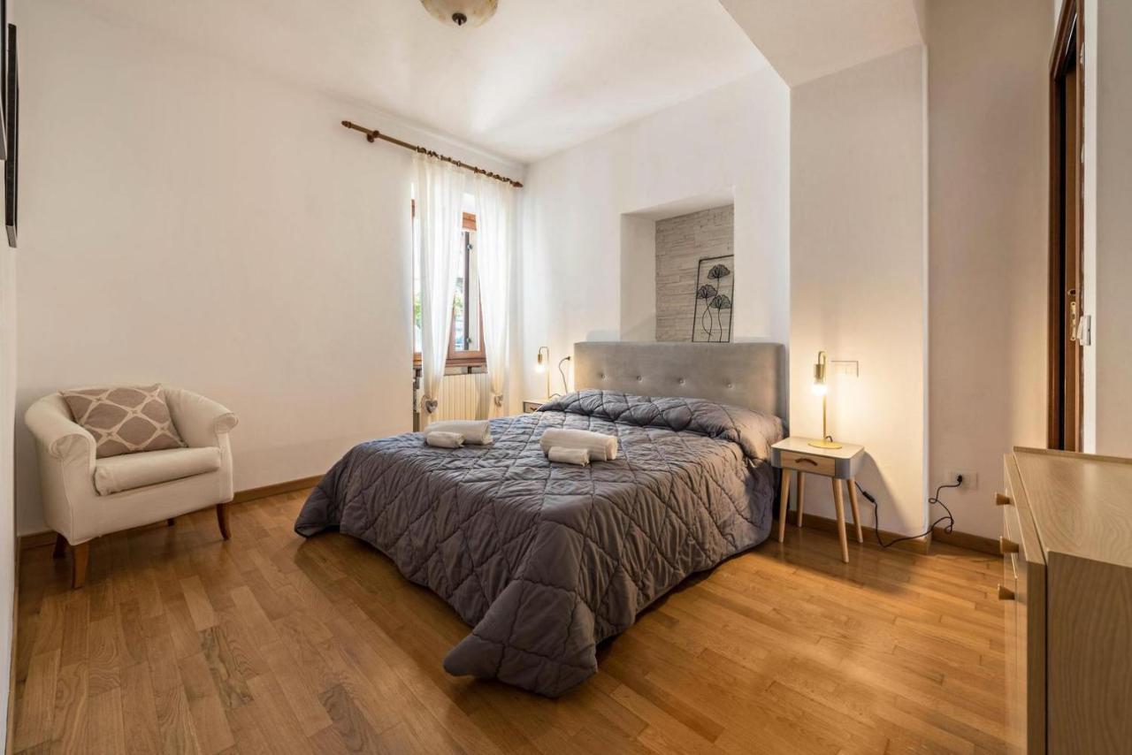 Ferienwohnung La Casa Del Borgo Con Parcheggio Malcesine Exterior foto