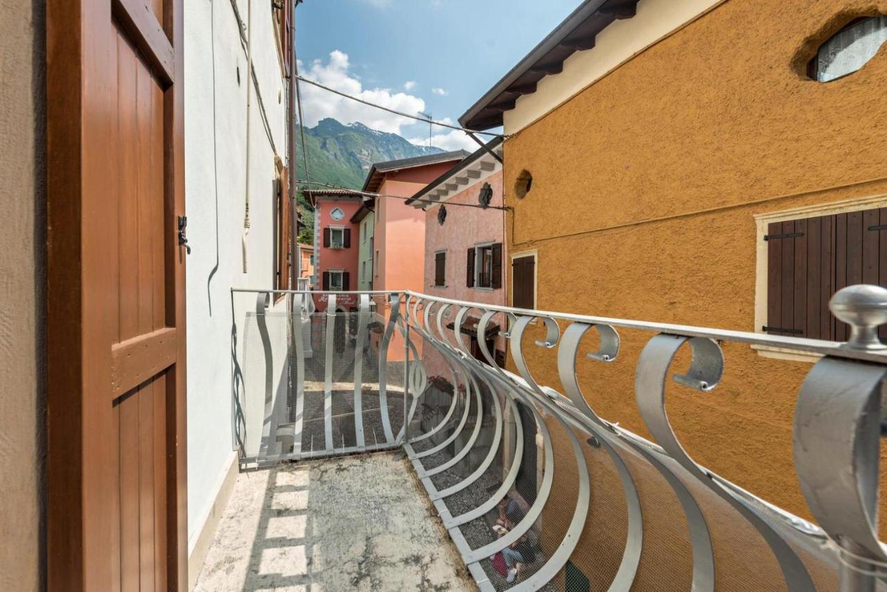 Ferienwohnung La Casa Del Borgo Con Parcheggio Malcesine Exterior foto