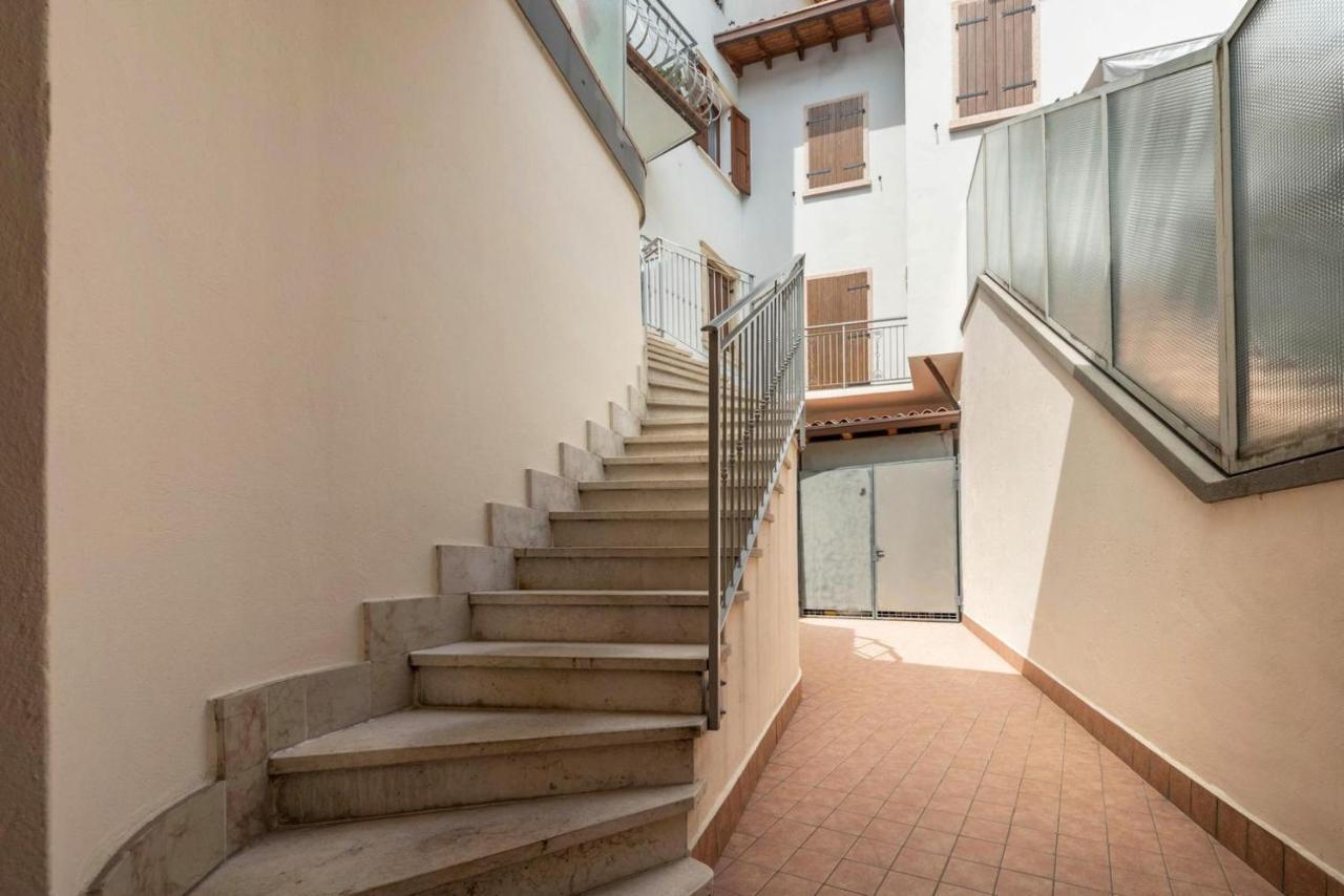 Ferienwohnung La Casa Del Borgo Con Parcheggio Malcesine Exterior foto