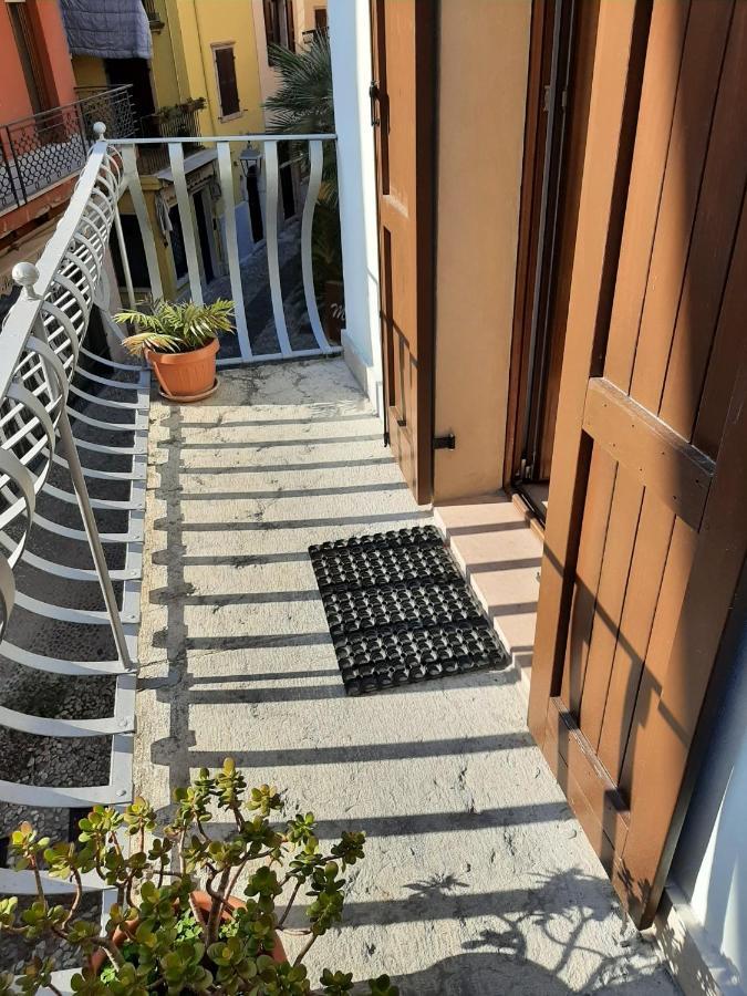 Ferienwohnung La Casa Del Borgo Con Parcheggio Malcesine Exterior foto